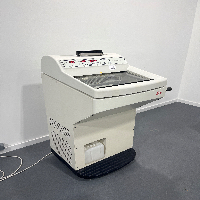 Leica CM1850 UV Microtomes image 0